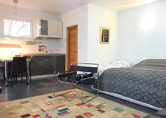 Sibenik City Beach Apartman *