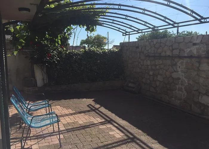 Sibenik City Beach Apartman